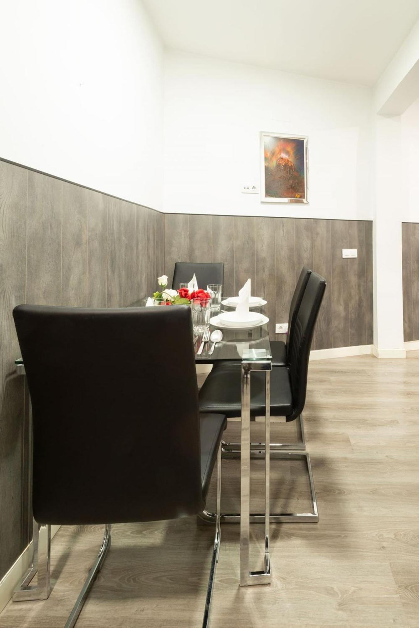 Apartamentos Day Madrid Plaza De Espana Centro Gran Via Sol Malasana Extérieur photo