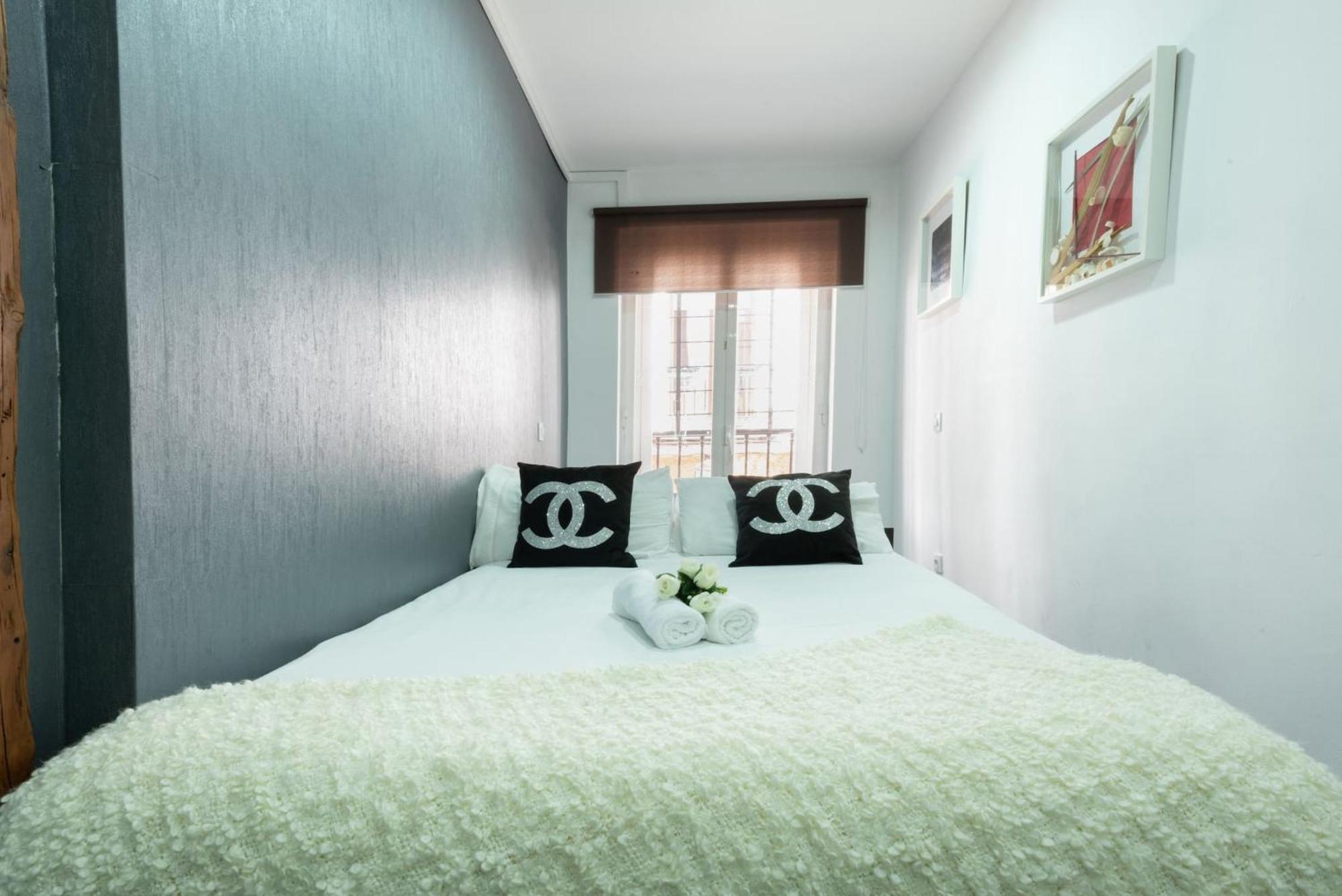 Apartamentos Day Madrid Plaza De Espana Centro Gran Via Sol Malasana Extérieur photo