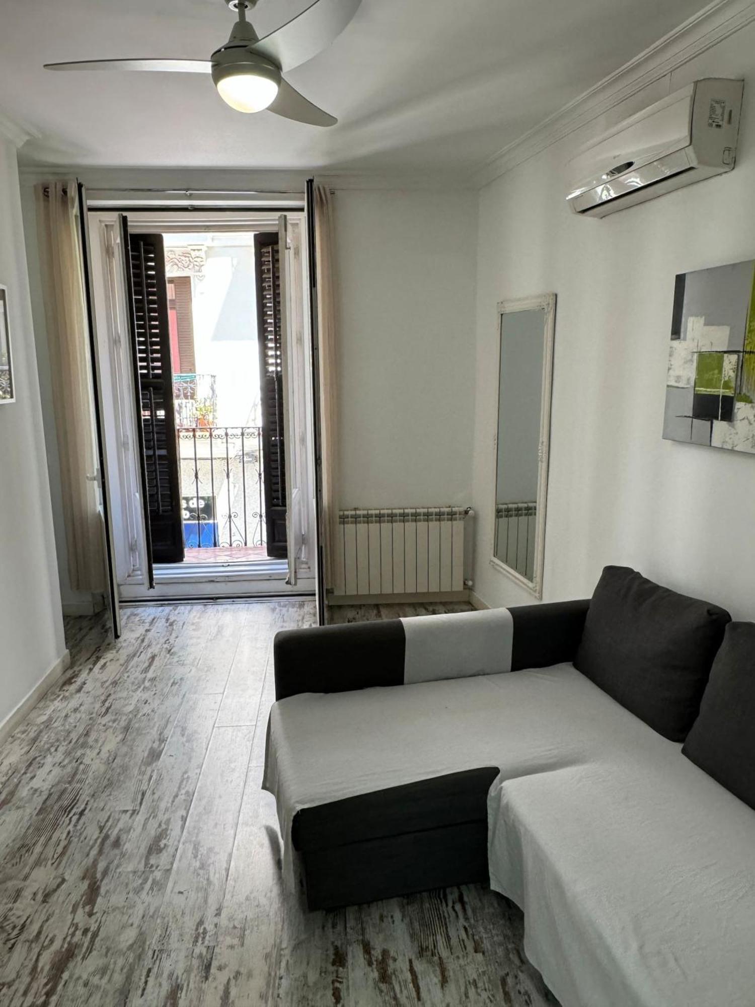 Apartamentos Day Madrid Plaza De Espana Centro Gran Via Sol Malasana Extérieur photo
